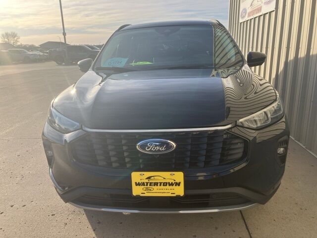 2025 Ford Escape Hybrid Platinum Watertown SD 2025 Ford Escape Hybrid Platinum Watertown SD
