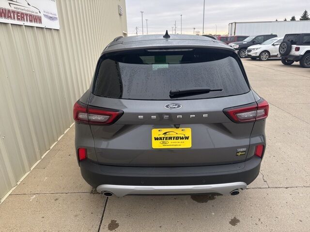 2025 Ford Escape Plug-In Hybrid Base Watertown SD 2025 Ford Escape Plug-In Hybrid Base Watertown SD