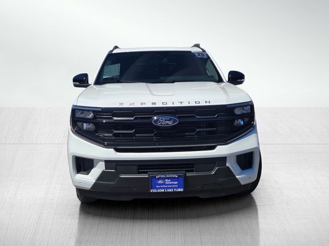 2025 Ford Expedition Active 2025 Ford Expedition Active