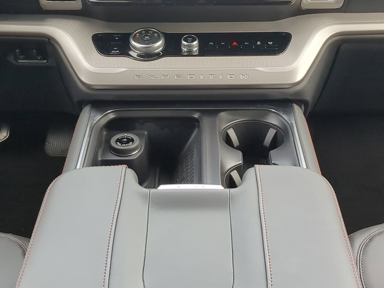 2025 Ford Expedition Active Appleton WI