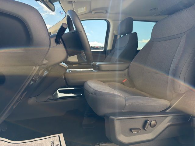 2025 Ford Expedition Active Watertown SD 2025 Ford Expedition Active Watertown SD