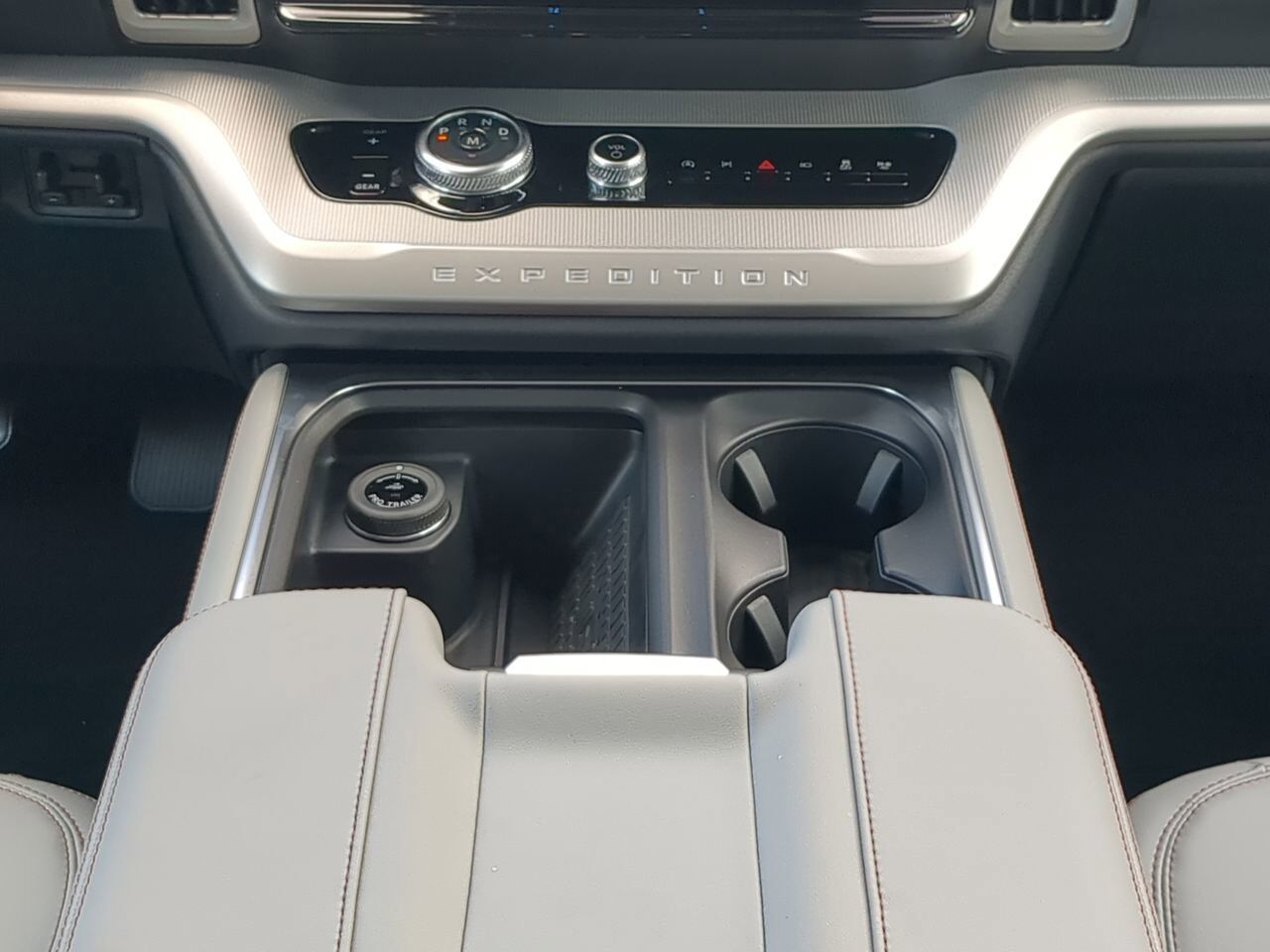 2025 Ford Expedition Max Active Appleton WI