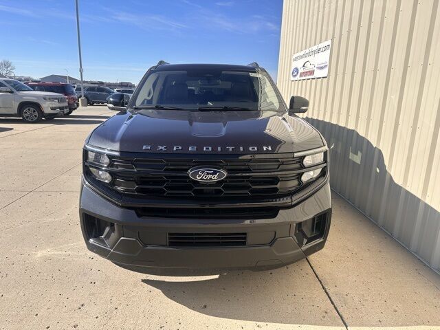 2025 Ford Expedition Max Active Watertown SD 2025 Ford Expedition Max Active Watertown SD