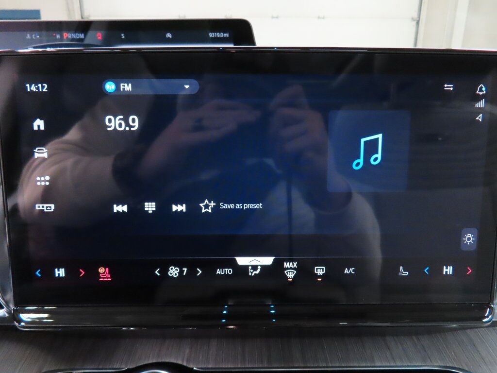 2025 Ford Expedition Platinum 4WD Fond du Lac WI 2025 Ford Expedition Platinum 4WD Fond du Lac WI