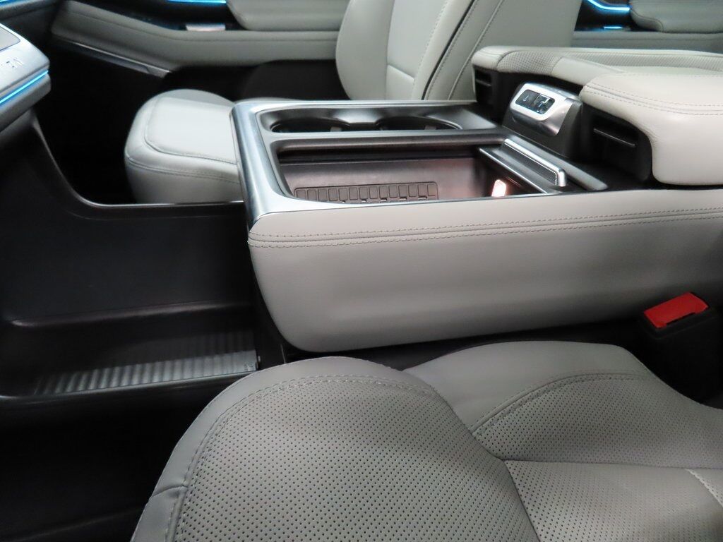 2025 Ford Expedition Platinum 4WD Fond du Lac WI 2025 Ford Expedition Platinum 4WD Fond du Lac WI