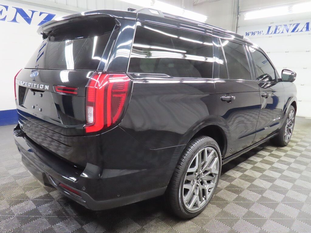 2025 Ford Expedition Platinum 4WD Fond du Lac WI 2025 Ford Expedition Platinum 4WD Fond du Lac WI