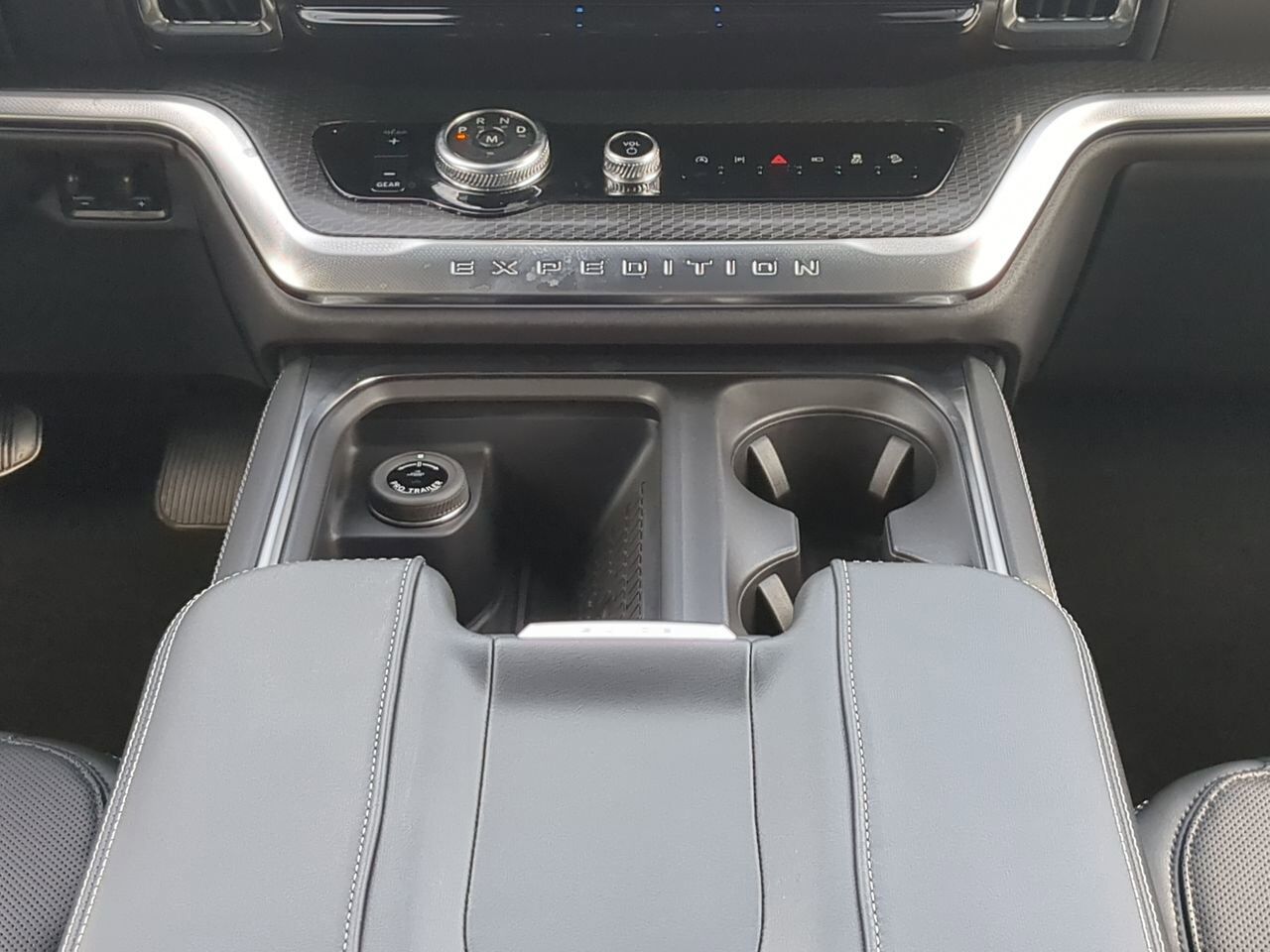 2025 Ford Expedition Platinum Appleton WI