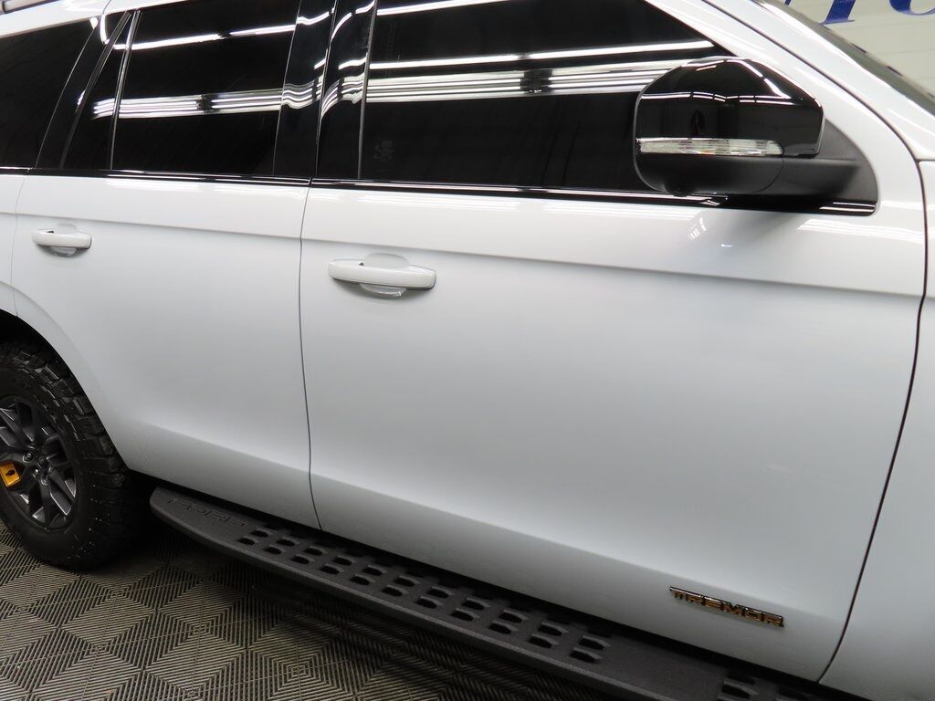 2025 Ford Expedition Tremor 4WD Fond du Lac WI 2025 Ford Expedition Tremor 4WD Fond du Lac WI