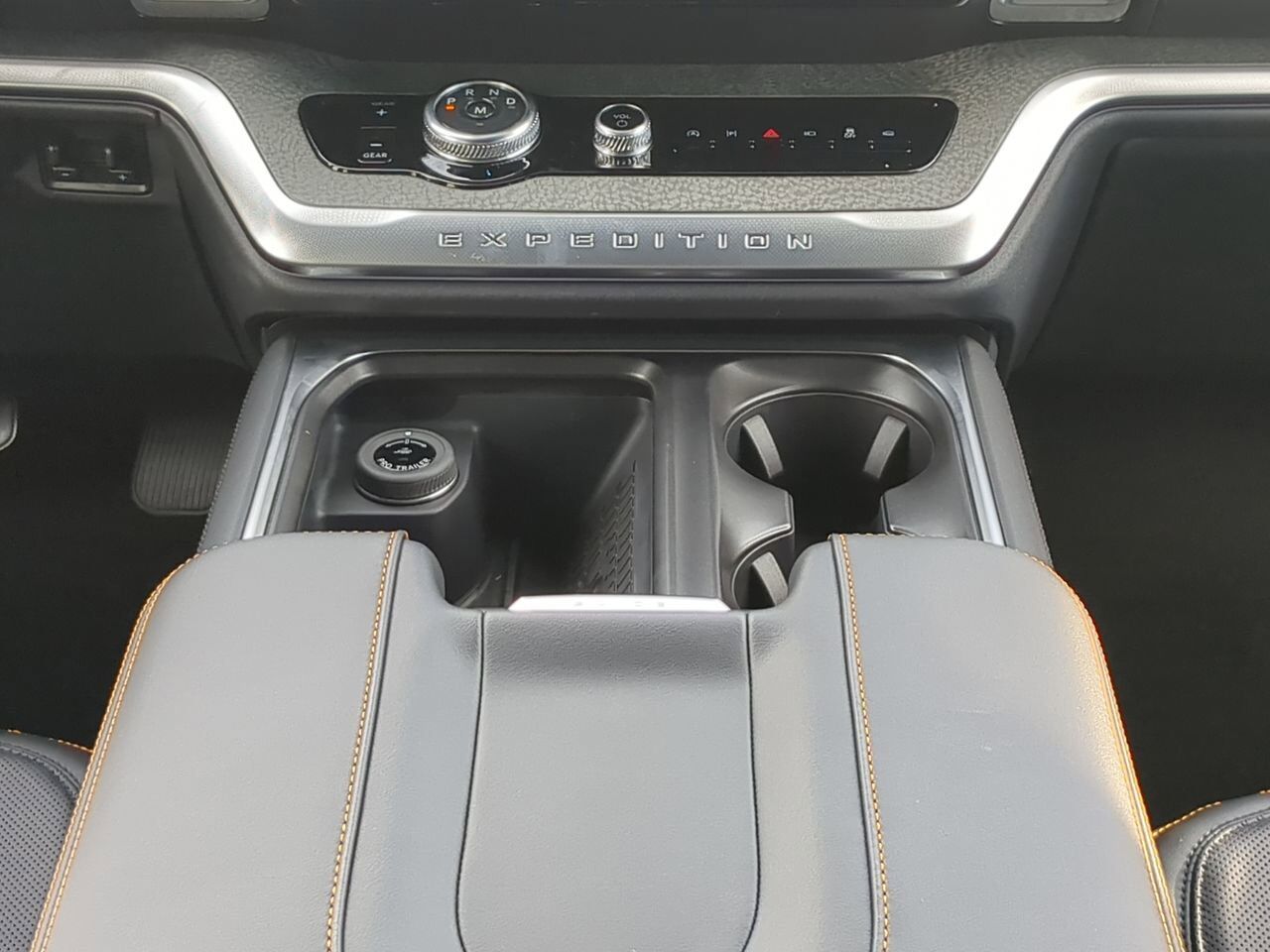 2025 Ford Expedition Tremor Appleton WI