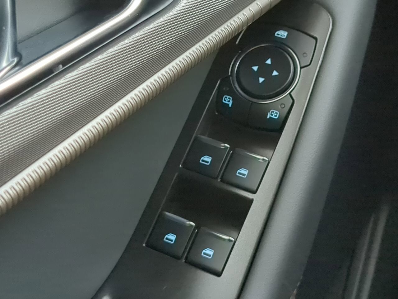 2025 Ford Explorer Active Appleton WI