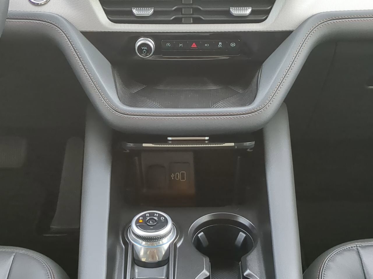 2025 Ford Explorer Active Appleton WI