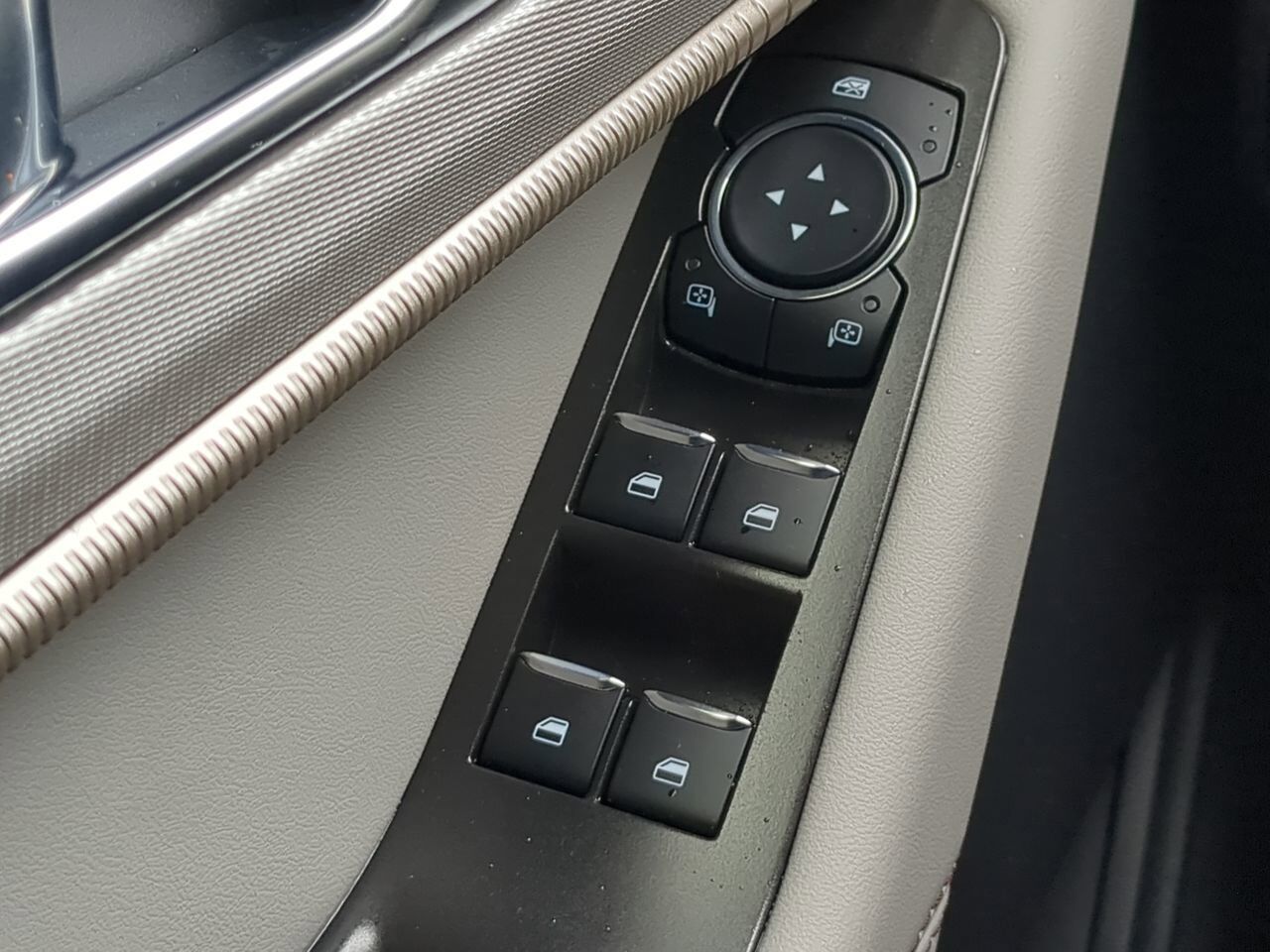 2025 Ford Explorer Active Appleton WI