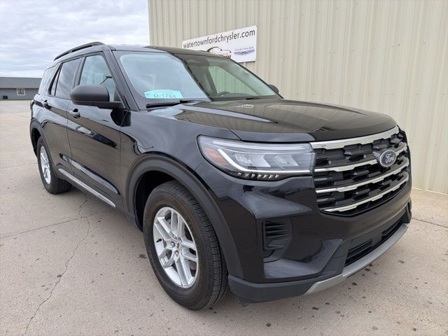 2025 Ford Explorer Active Watertown SD 2025 Ford Explorer Active Watertown SD