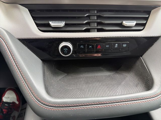 2025 Ford Explorer Active Watertown SD 2025 Ford Explorer Active Watertown SD