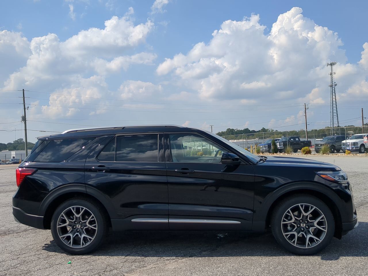 2025 Ford Explorer Platinum Appleton WI