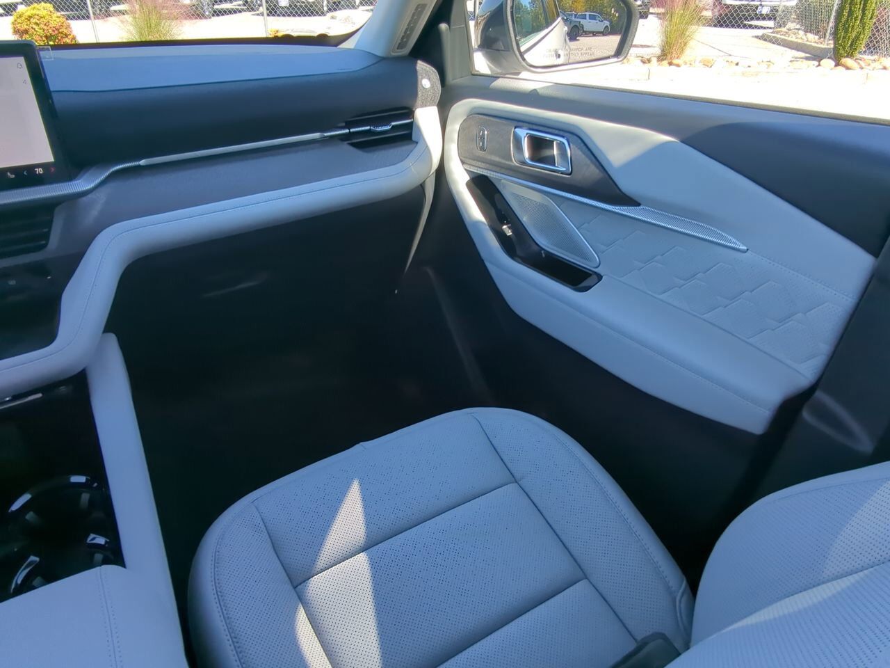 2025 Ford Explorer Platinum Appleton WI 2025 Ford Explorer Platinum Appleton WI