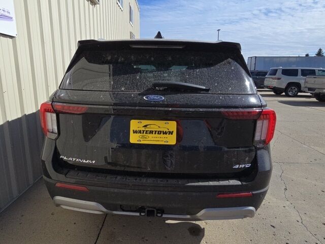 2025 Ford Explorer Platinum Watertown SD 2025 Ford Explorer Platinum Watertown SD