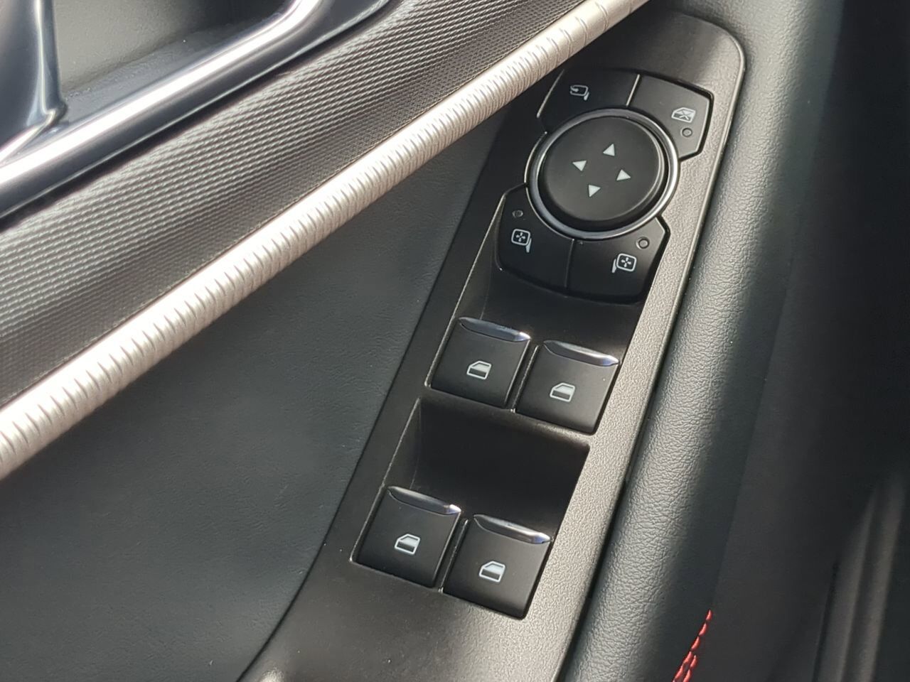 2025 Ford Explorer ST-Line Appleton WI