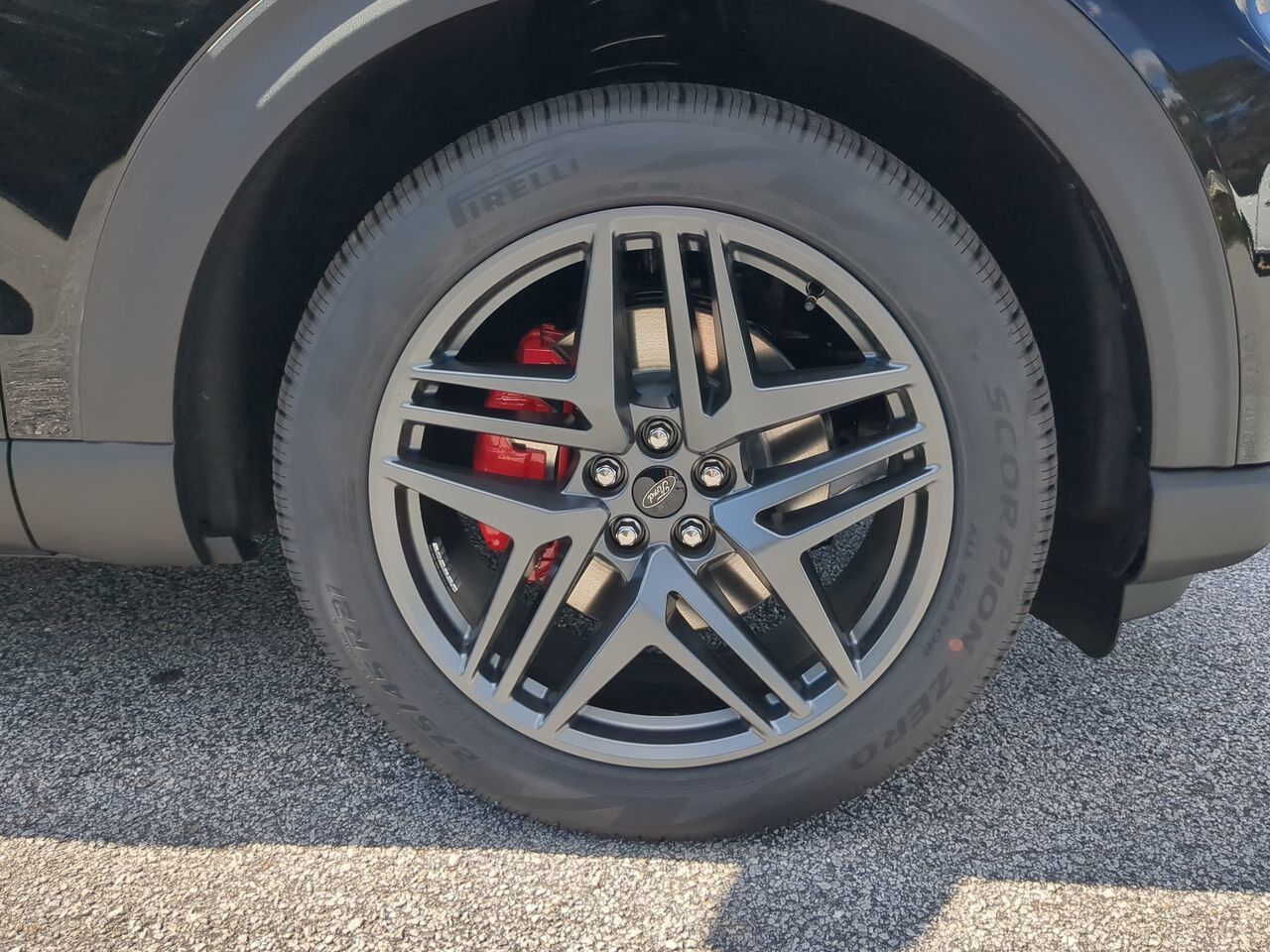 2025 Ford Explorer ST-Line Appleton WI