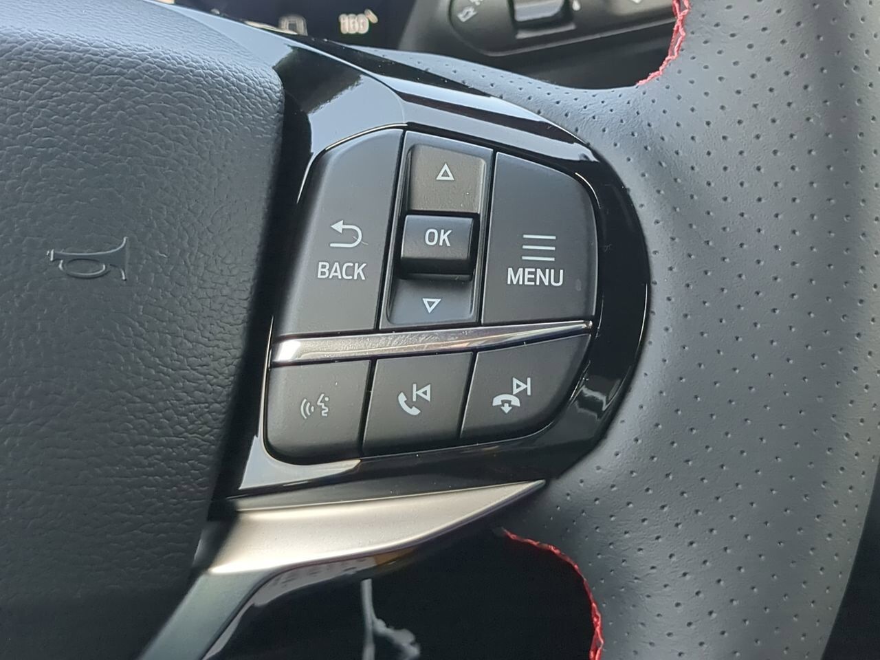 2025 Ford Explorer ST-Line Appleton WI