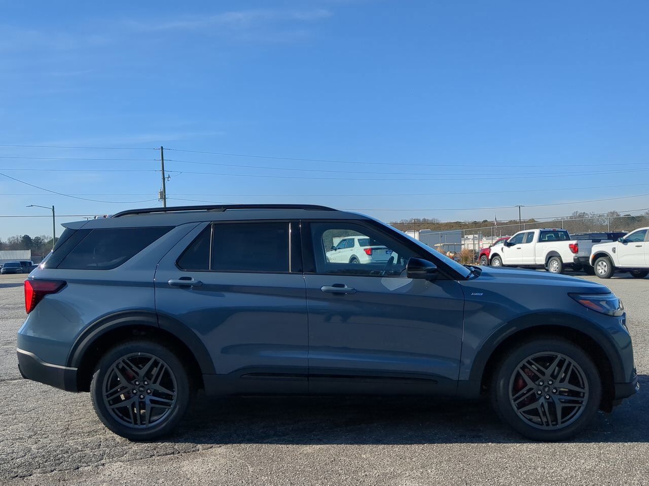 2025 Ford Explorer ST-Line Appleton WI