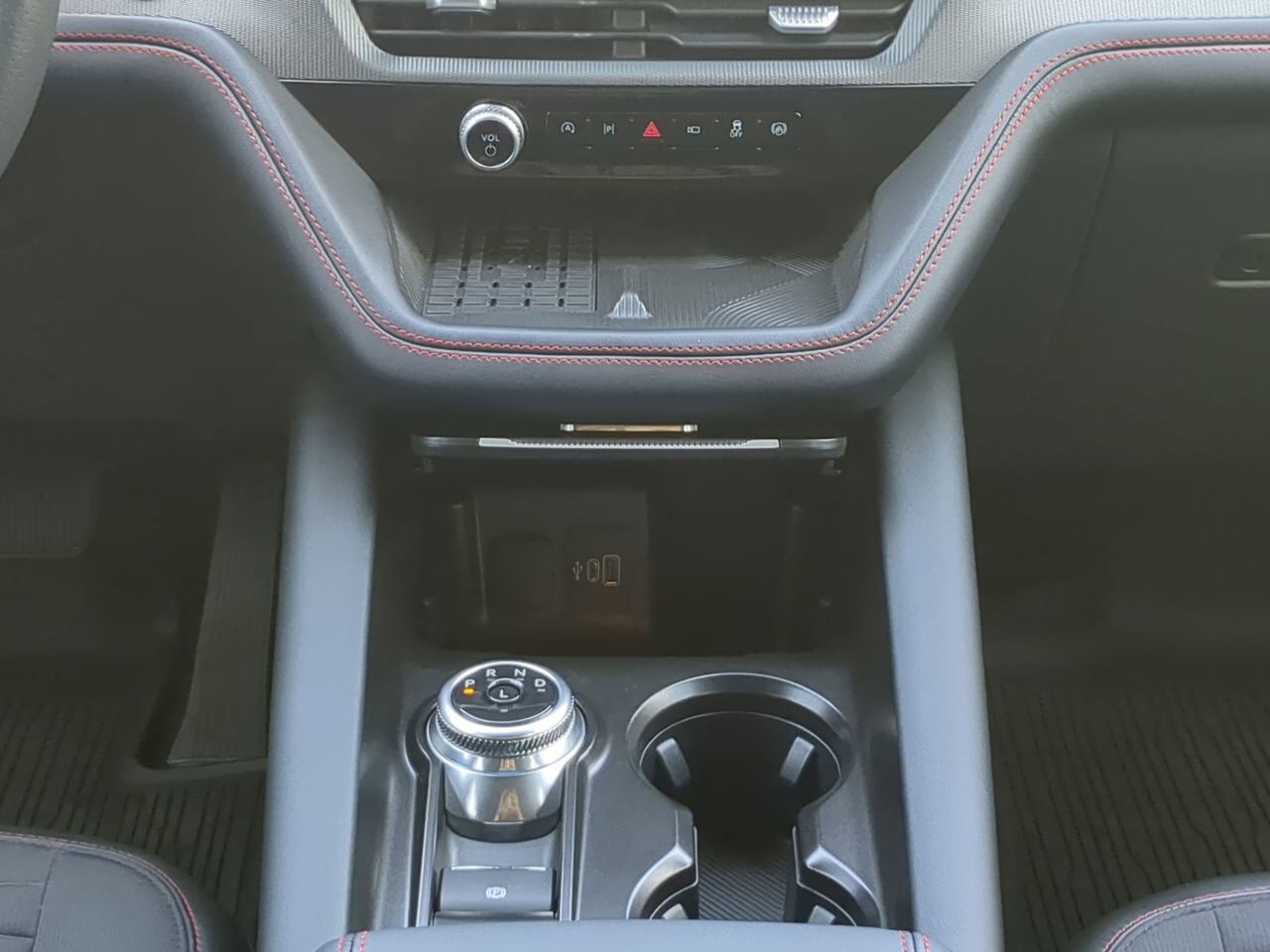 2025 Ford Explorer ST-Line Appleton WI