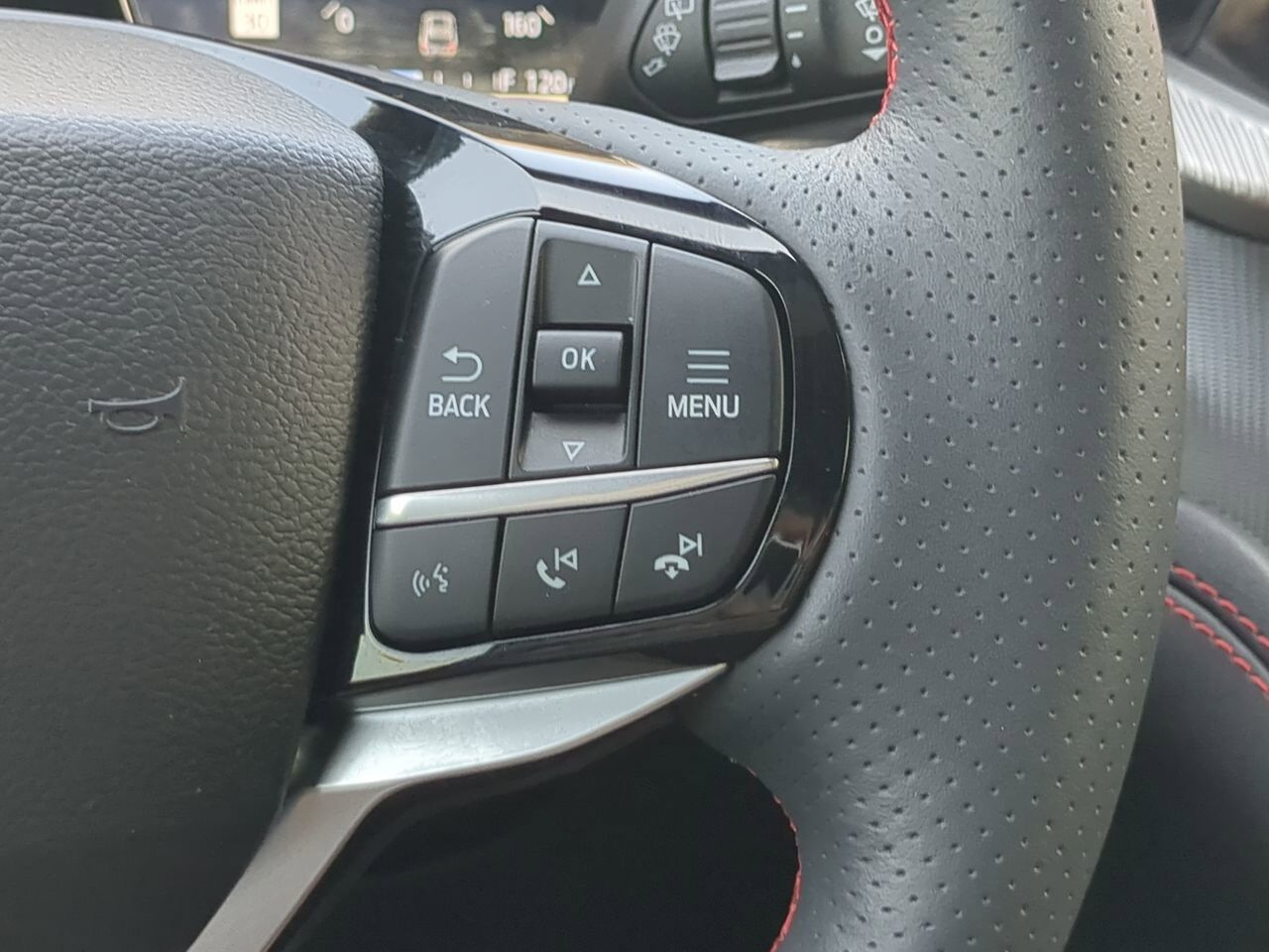 2025 Ford Explorer ST-Line Appleton WI