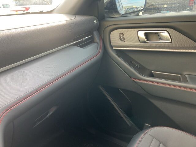 2025 Ford Explorer ST-Line Watertown SD 2025 Ford Explorer ST-Line Watertown SD