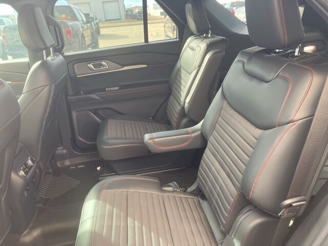 2025 Ford Explorer ST-Line Watertown SD 2025 Ford Explorer ST-Line Watertown SD