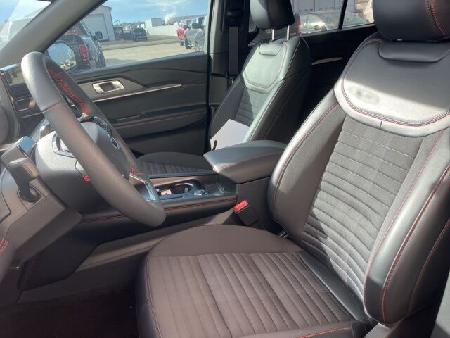 2025 Ford Explorer ST-Line Watertown SD 2025 Ford Explorer ST-Line Watertown SD