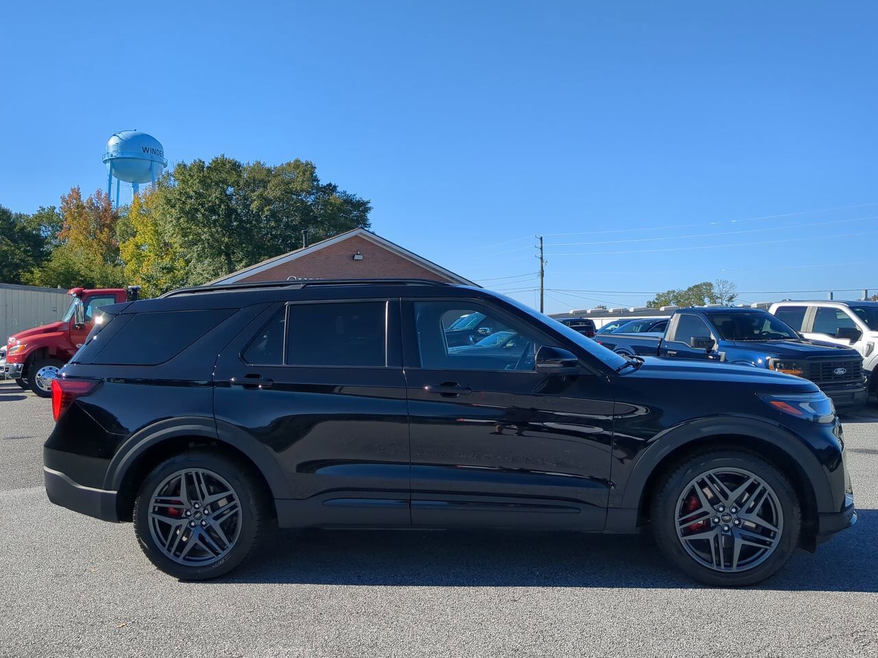 2025 Ford Explorer ST Appleton WI