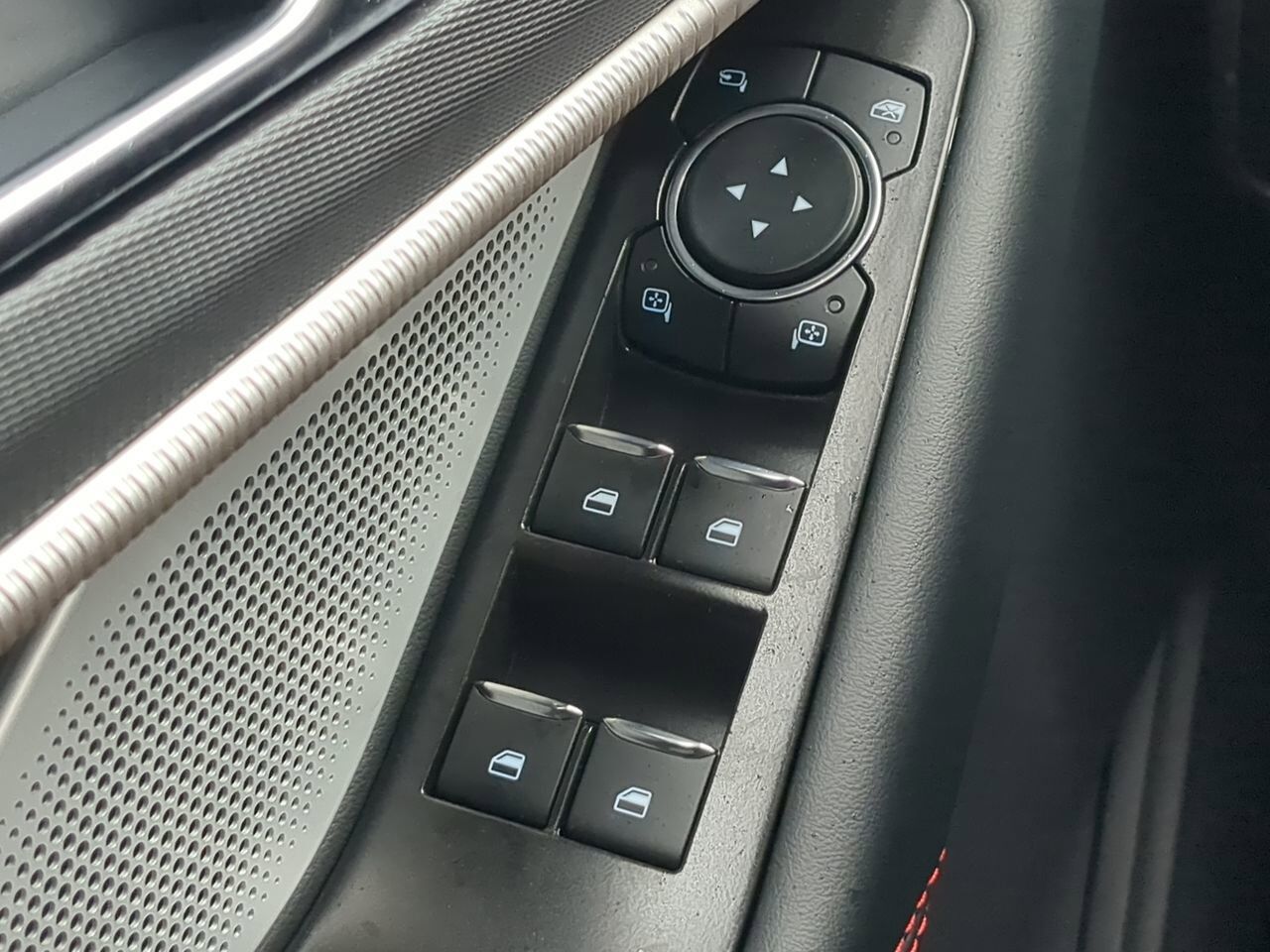 2025 Ford Explorer ST Appleton WI