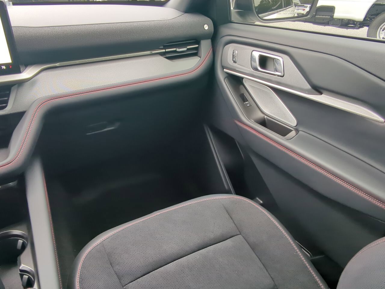 2025 Ford Explorer ST Appleton WI