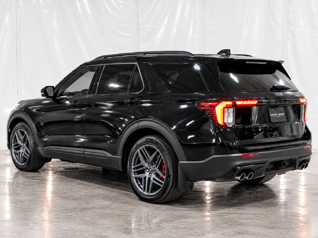 2025 Ford Explorer ST 2025 Ford Explorer ST