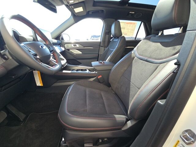 2025 Ford Explorer ST Watertown SD 2025 Ford Explorer ST Watertown SD