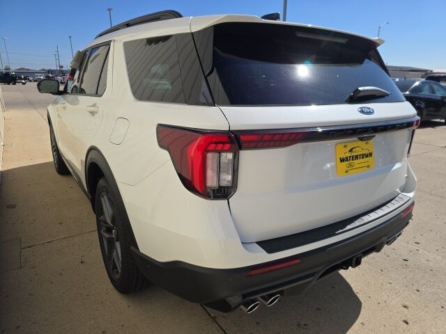 2025 Ford Explorer ST Watertown SD 2025 Ford Explorer ST Watertown SD
