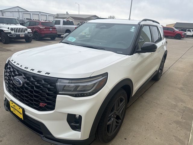 2025 Ford Explorer ST Watertown SD 2025 Ford Explorer ST Watertown SD