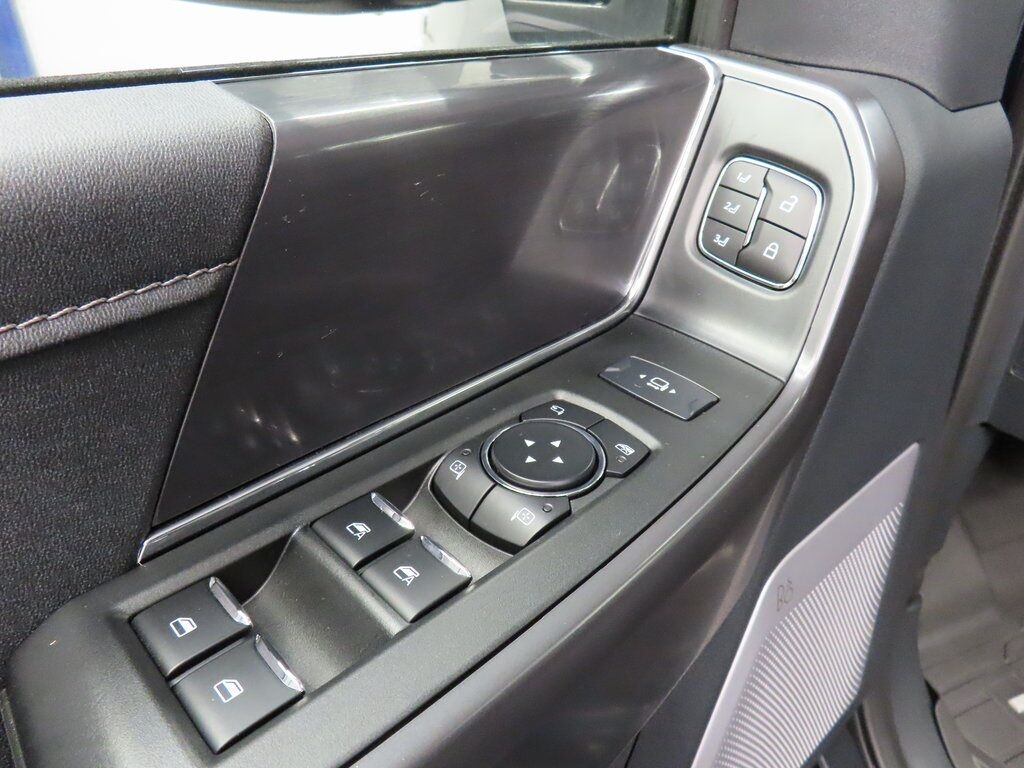 2025 Ford F-150 4x4 SuperCrew Lariat Fond du Lac WI 2025 Ford F-150 4x4 SuperCrew Lariat Fond du Lac WI