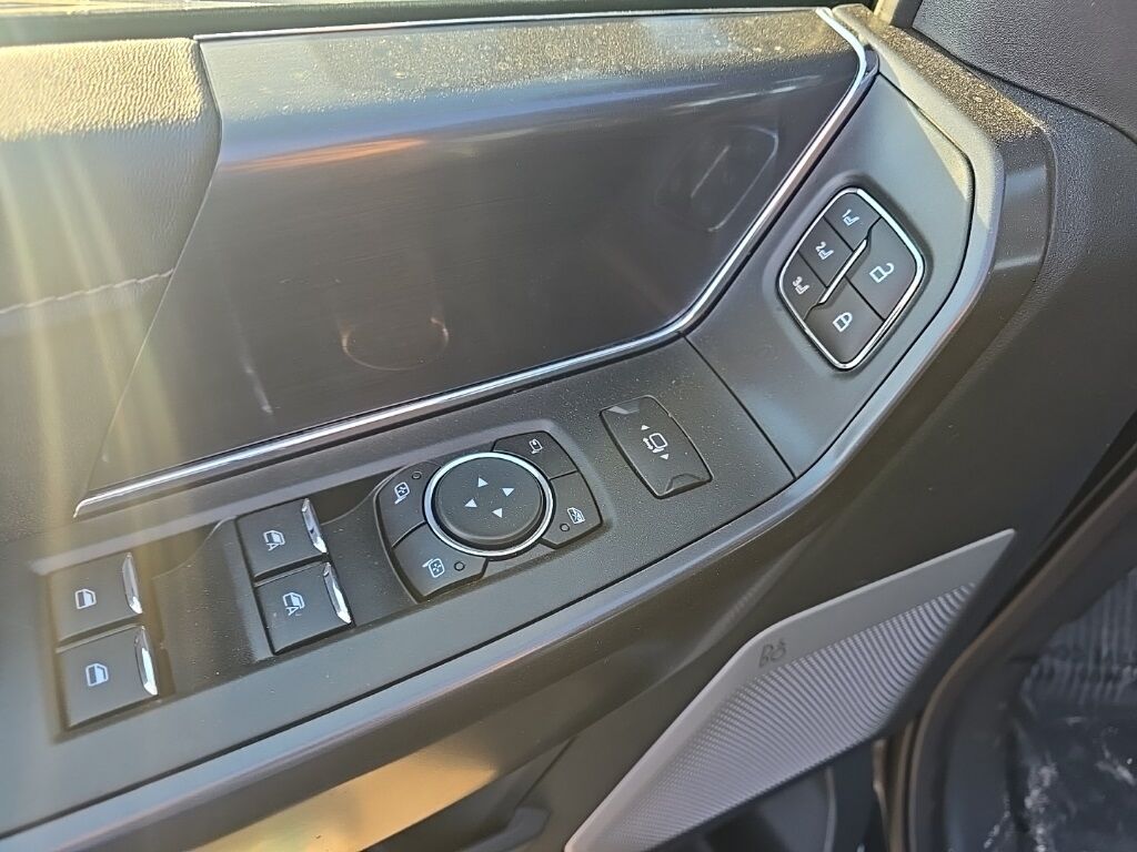 2025 Ford F-150 4x4 SuperCrew Lariat Fond du Lac WI 2025 Ford F-150 4x4 SuperCrew Lariat Fond du Lac WI