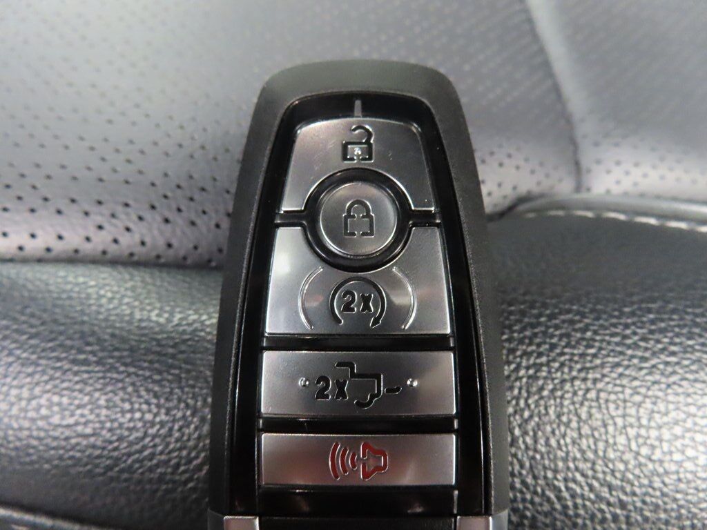 2025 Ford F-150 4x4 SuperCrew Lariat Fond du Lac WI 2025 Ford F-150 4x4 SuperCrew Lariat Fond du Lac WI