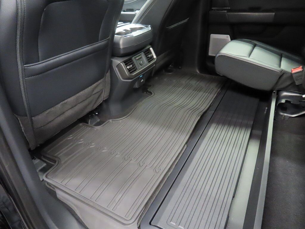 2025 Ford F-150 4x4 SuperCrew Lariat Fond du Lac WI 2025 Ford F-150 4x4 SuperCrew Lariat Fond du Lac WI