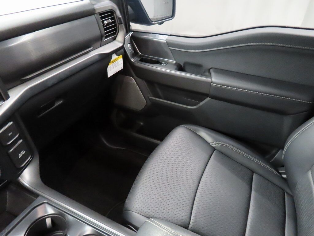 2025 Ford F-150 4x4 SuperCrew Lariat Fond du Lac WI 2025 Ford F-150 4x4 SuperCrew Lariat Fond du Lac WI