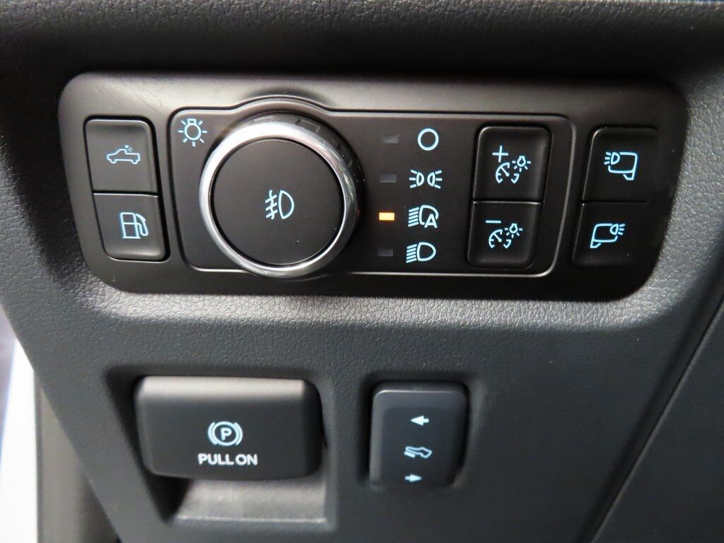 2025 Ford F-150 4x4 SuperCrew Lariat Fond du Lac WI 2025 Ford F-150 4x4 SuperCrew Lariat Fond du Lac WI