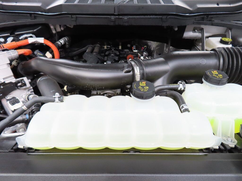 2025 Ford F-150 4x4 SuperCrew Lariat Fond du Lac WI 2025 Ford F-150 4x4 SuperCrew Lariat Fond du Lac WI