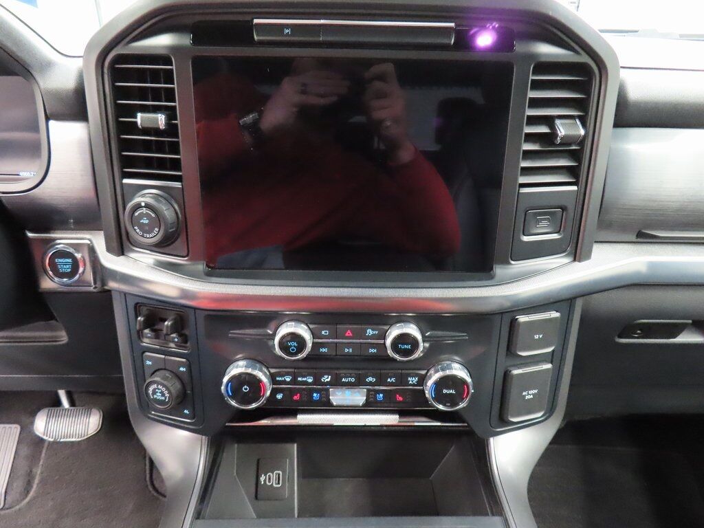 2025 Ford F-150 4x4 SuperCrew Lariat Fond du Lac WI 2025 Ford F-150 4x4 SuperCrew Lariat Fond du Lac WI