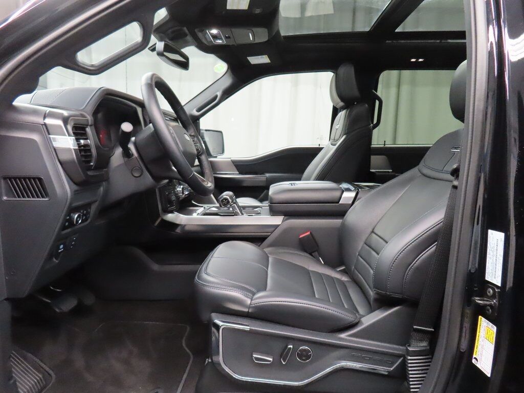 2025 Ford F-150 4x4 SuperCrew Platinum Fond du Lac WI 2025 Ford F-150 4x4 SuperCrew Platinum Fond du Lac WI