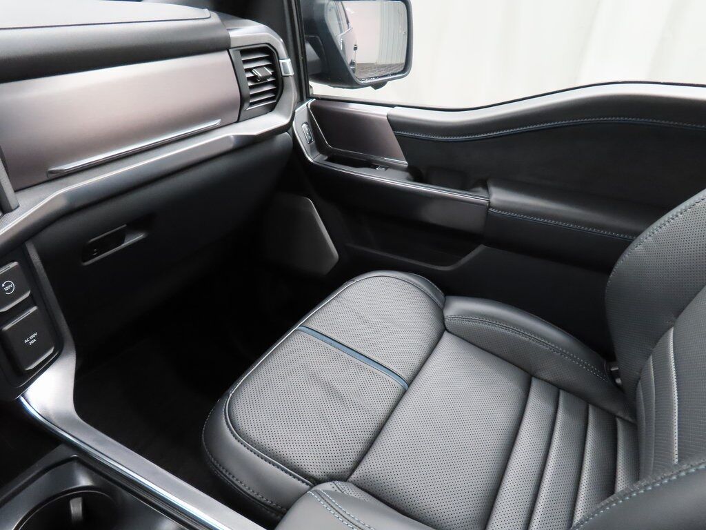 2025 Ford F-150 4x4 SuperCrew Platinum Fond du Lac WI 2025 Ford F-150 4x4 SuperCrew Platinum Fond du Lac WI