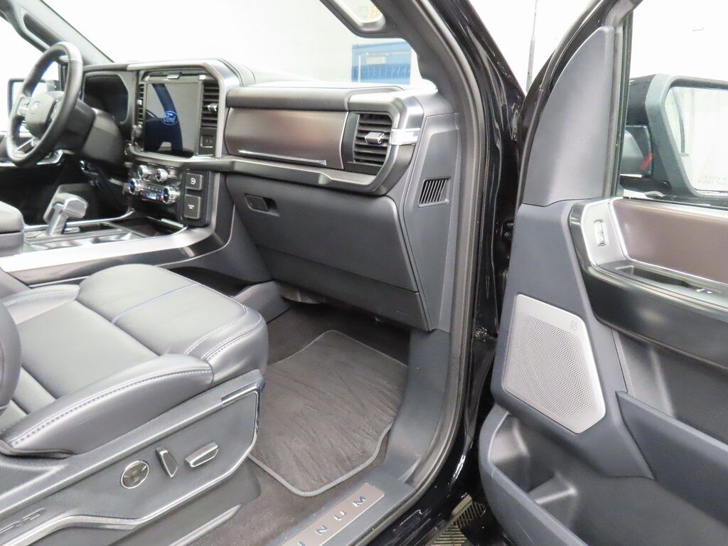 2025 Ford F-150 4x4 SuperCrew Platinum Fond du Lac WI 2025 Ford F-150 4x4 SuperCrew Platinum Fond du Lac WI