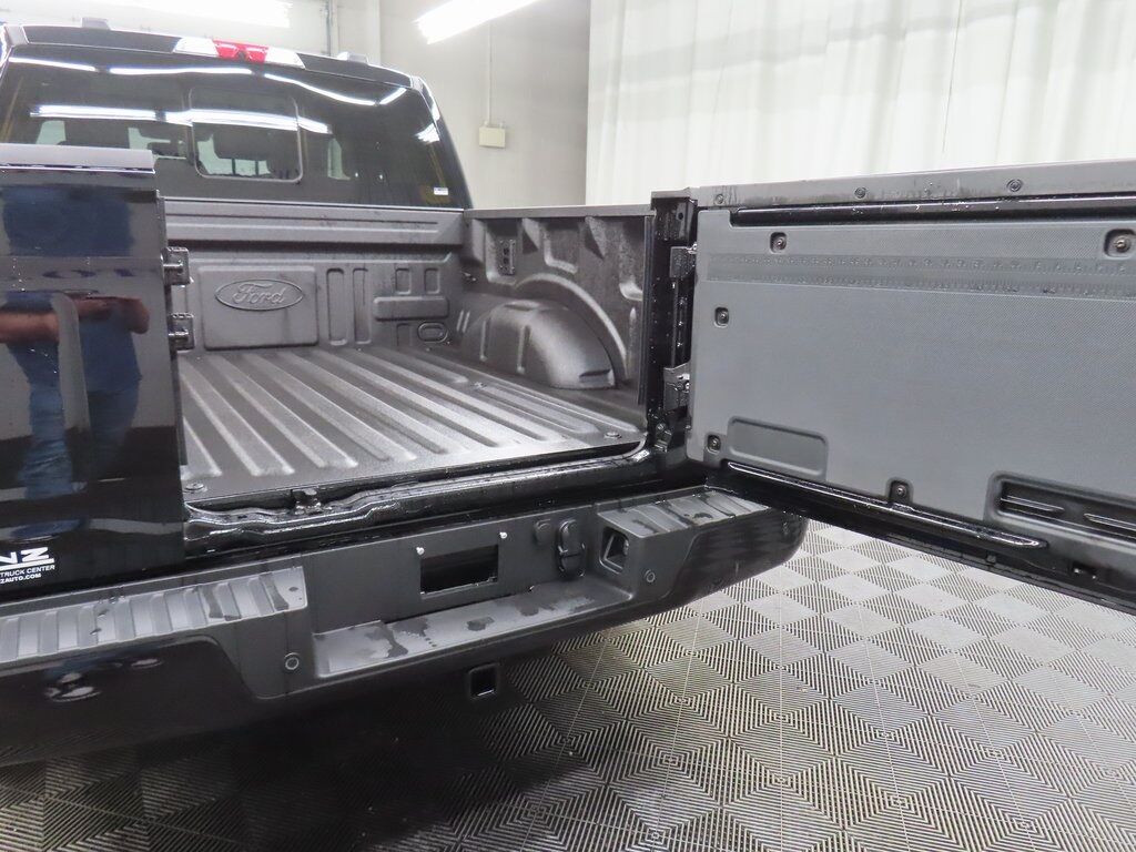 2025 Ford F-150 4x4 SuperCrew Platinum Fond du Lac WI 2025 Ford F-150 4x4 SuperCrew Platinum Fond du Lac WI