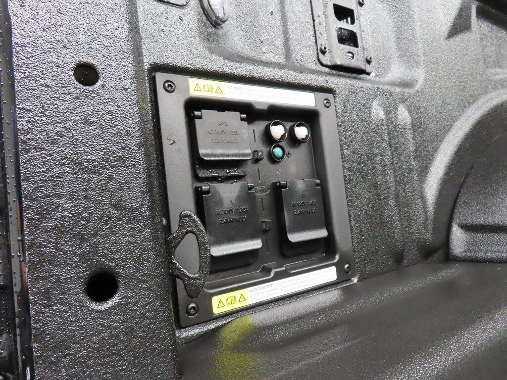 2025 Ford F-150 4x4 SuperCrew Platinum Fond du Lac WI 2025 Ford F-150 4x4 SuperCrew Platinum Fond du Lac WI